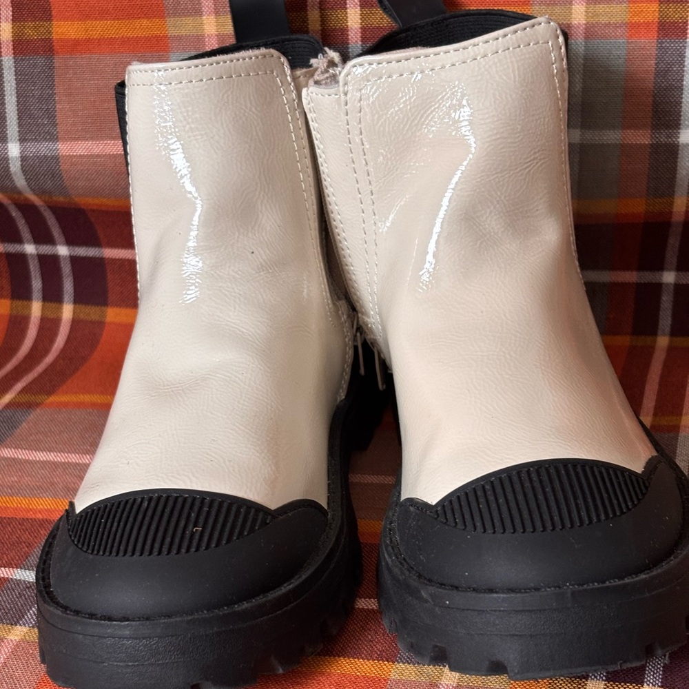 Kids Zara Black and Cream Ankle Boots